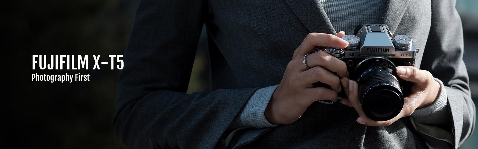 FUJIFILM X-T5